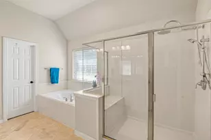 1200 Rio Bravo Way, Shady Shores, TX 76208 - Photo 21
