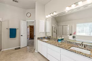 1200 Rio Bravo Way, Shady Shores, TX 76208 - Photo 23