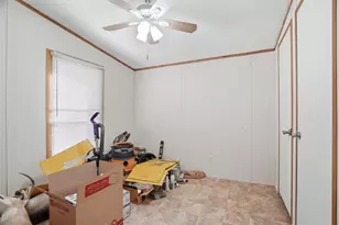 4037 Lands End Ct, Granbury, TX 76048 - Photo 23