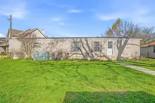 4037 Lands End Ct, Granbury, TX 76048 - Photo 31