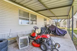 4037 Lands End Ct, Granbury, TX 76048 - Photo 11