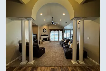 118 Chazlynn Court, Waxahachie, TX 75165 - Photo 9