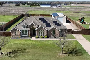 118 Chazlynn Ct, Waxahachie, TX 75165 - Photo 1