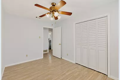 412 Elaine Drive, Irving, TX 75060 - Photo 31