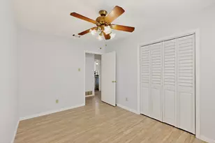 412 Elaine Dr, Irving, TX 75060 - Photo 31