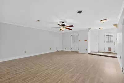 412 Elaine Drive, Irving, TX 75060 - Photo 15