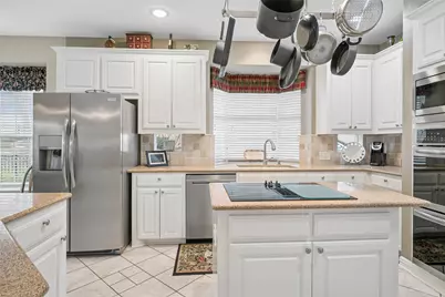 405 Royal Colonnade, Arlington, TX 76011 - Photo 13