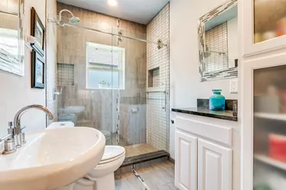 419 Monte Vista Drive, Dallas, TX 75223 - Photo 19