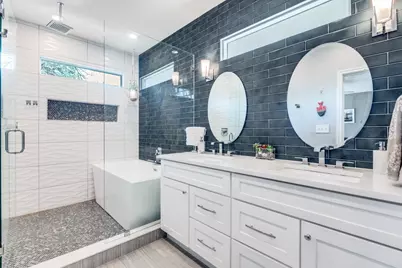 419 Monte Vista Drive, Dallas, TX 75223 - Photo 17