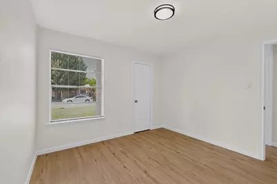 1304 Glynn Oaks Drive, Arlington, TX 76010 - Photo 19