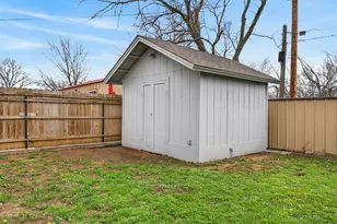 2108 SE 19th St, Mineral Wells, TX 76067 - Photo 21