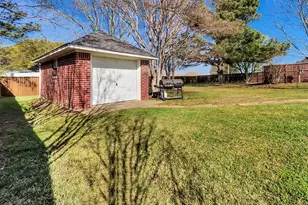 128 Ginger Dr, Pottsboro, TX 75076 - Photo 5