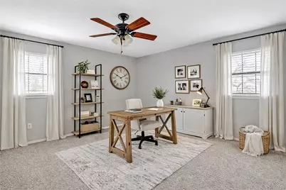 132 S Briaroaks Road, Burleson, TX 76028 - Photo 29