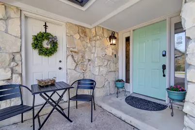 132 S Briaroaks Road, Burleson, TX 76028 - Photo 5