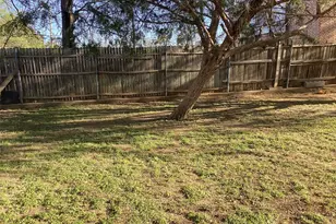 313 SW 6th St, Grand Prairie, TX 75051 - Photo 29