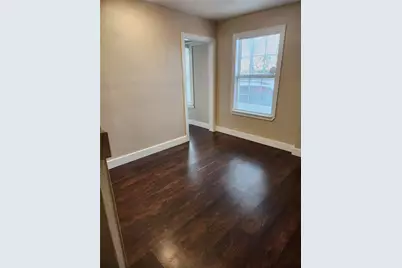 313 SW 6th Street, Grand Prairie, TX 75051 - Photo 13