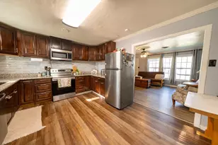 662 N Barton St, Stephenville, TX 76401 - Photo 11