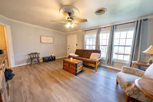 662 N Barton St, Stephenville, TX 76401 - Photo 7