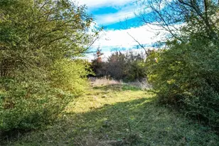 800 N Prairie Creek Rd, Dallas, TX 75217 - Photo 1