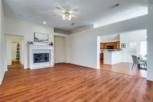 10059 Cambridge Dr, Frisco, TX 75035 - Photo 5