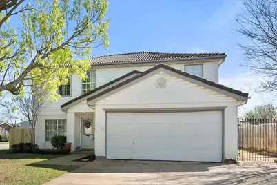 2700 Yorkfield Court, Arlington, TX 76001 - Photo 1