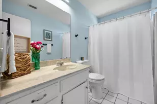 2700 Yorkfield Ct, Arlington, TX 76001 - Photo 13