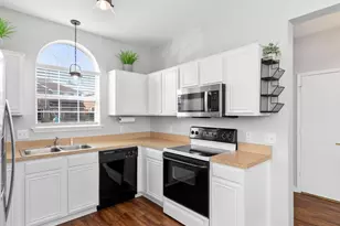 9964 Legacy Dr, Fort Worth, TX 76108 - Photo 9