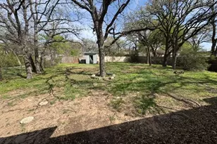 2609 Yeager St, Fort Worth, TX 76112 - Photo 3