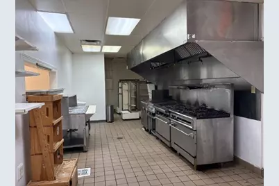 5765 S Lakeshore Drive, Shreveport, LA 71119 - Photo 17