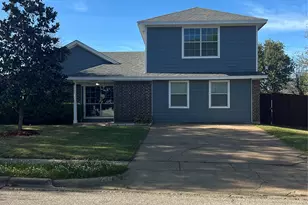 2527 Cunningham St, Irving, TX 75062 - Photo 1