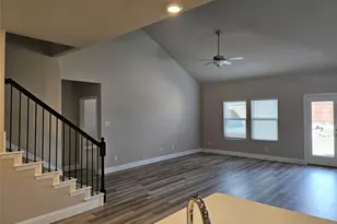 211 Quarry St, Melissa, TX 75454 - Photo 3