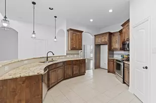 1002 Ethan Dr, Greenville, TX 75402 - Photo 9