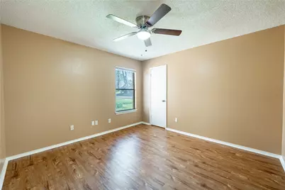 604 Windgate Court, Arlington, TX 76012 - Photo 11