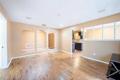 604 Windgate Court, Arlington, TX 76012 - Photo 3