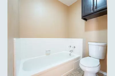 604 Windgate Court, Arlington, TX 76012 - Photo 15