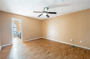 604 Windgate Ct, Arlington, TX 76012 - Photo 9