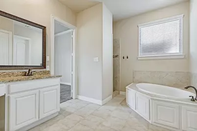 712 Sandbox Drive, Little Elm, TX 76227 - Photo 17