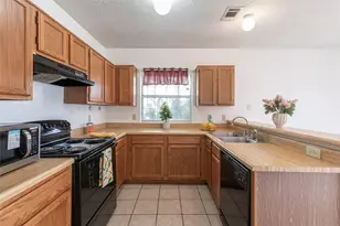 2312 Forestbrook Dr, Garland, TX 75040 - Photo 9