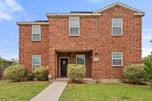 9831 Whistler Dr, Dallas, TX 75217 - Photo 1