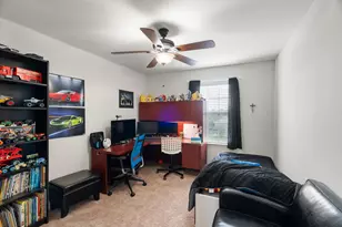 9831 Whistler Dr, Dallas, TX 75217 - Photo 15