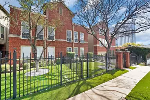 1015 W Bluff St, Fort Worth, TX 76102 - Photo 33