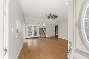 3526 Lakeridge Dr, Grapevine, TX 76051 - Photo 5