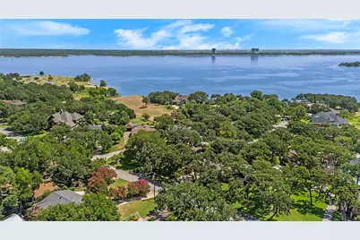 3526 Lakeridge Drive, Grapevine, TX 76051 - Photo 35