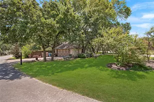 3526 Lakeridge Dr, Grapevine, TX 76051 - Photo 33