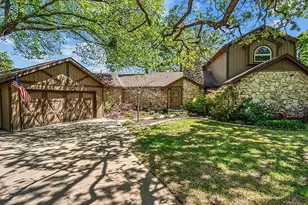 3526 Lakeridge Dr, Grapevine, TX 76051 - Photo 1