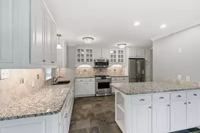 3526 Lakeridge Drive, Grapevine, TX 76051 - Photo 11