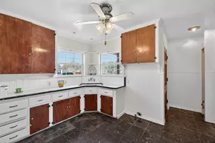 2904 Marigold Ave, Fort Worth, TX 76111 - Photo 13