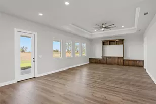 995 Galaxy Rd, Woodway, TX 76712 - Photo 5