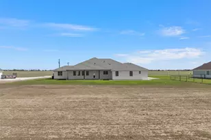 995 Galaxy Rd, Woodway, TX 76712 - Photo 31