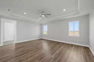 995 Galaxy Rd, Woodway, TX 76712 - Photo 15